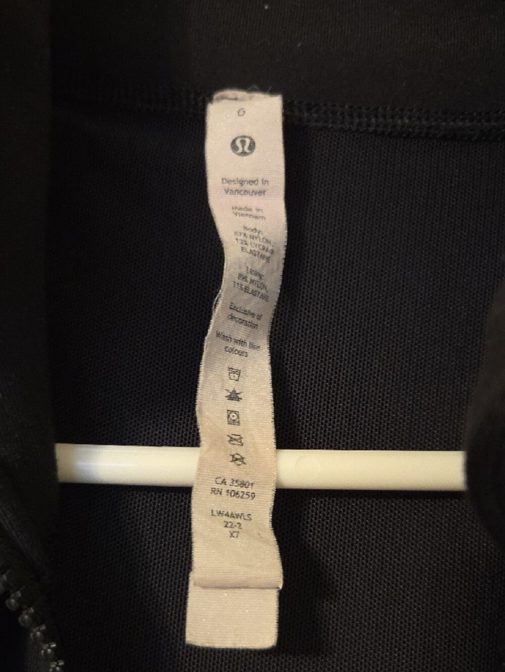 lululemon athletica Black Women's Zip-Up Jacket - Picture 2 of 6